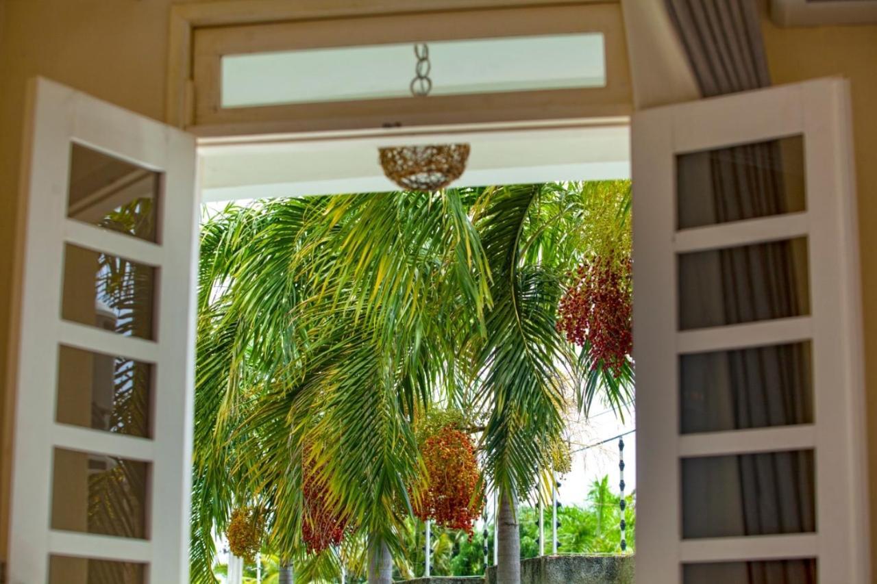 Inn Aruana *